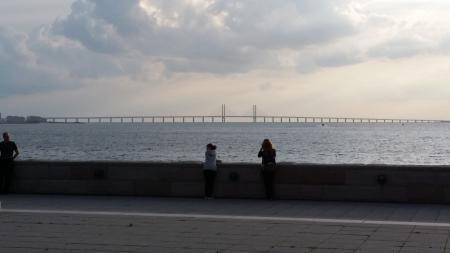 Posta de sol amb vistes al pont d'Öresund